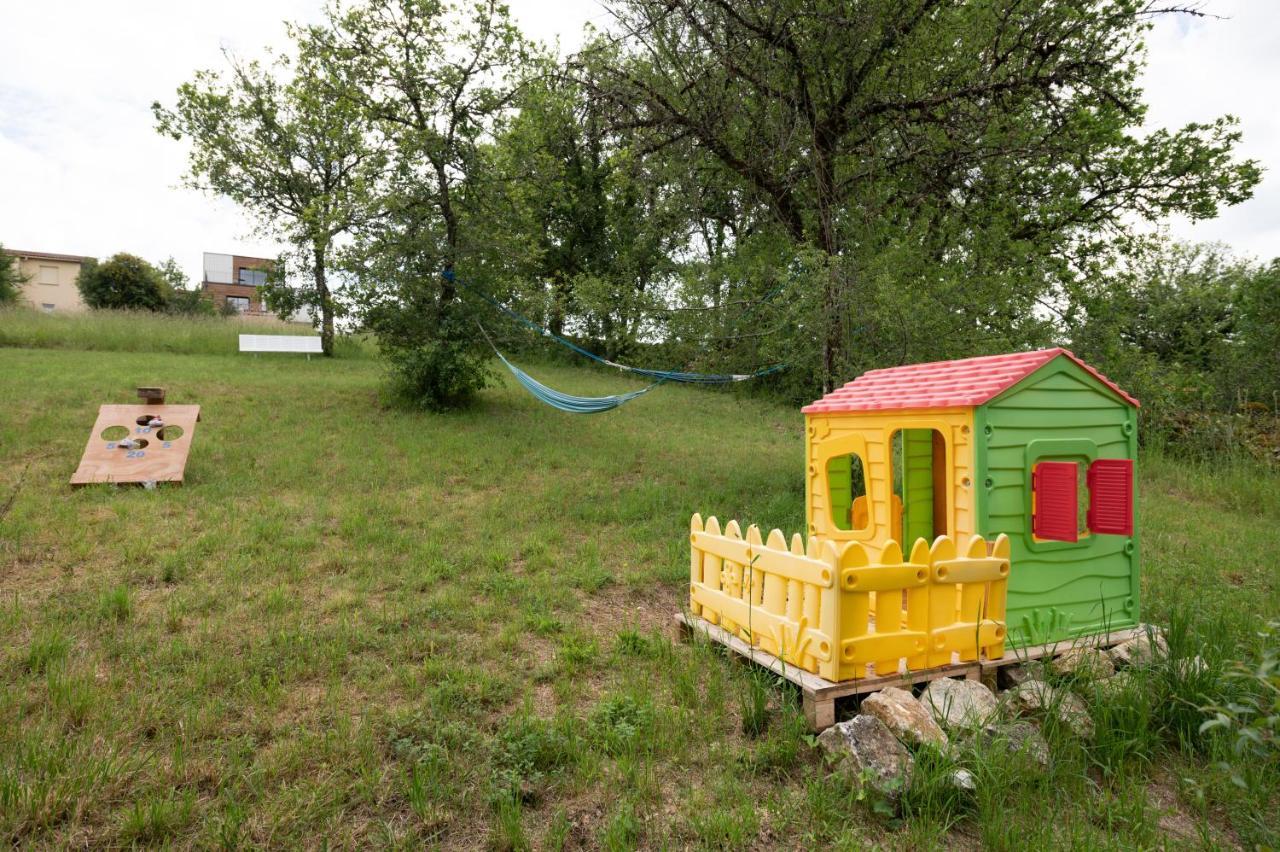 Lot En Dock 3 Logements Atypiques Et Ecologiques En Vallee De La Dordogne Souillac Eksteriør billede